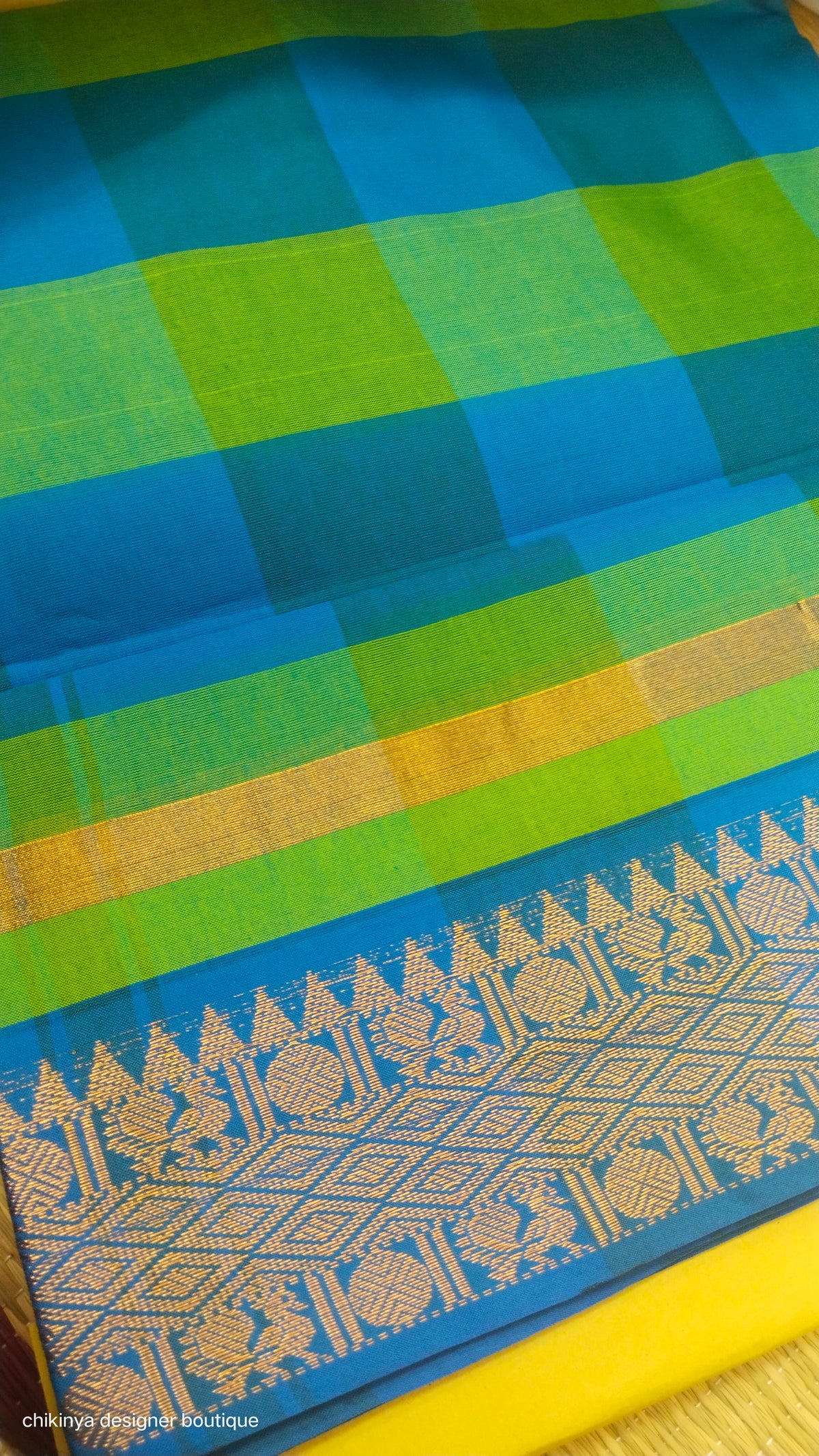 checked saree