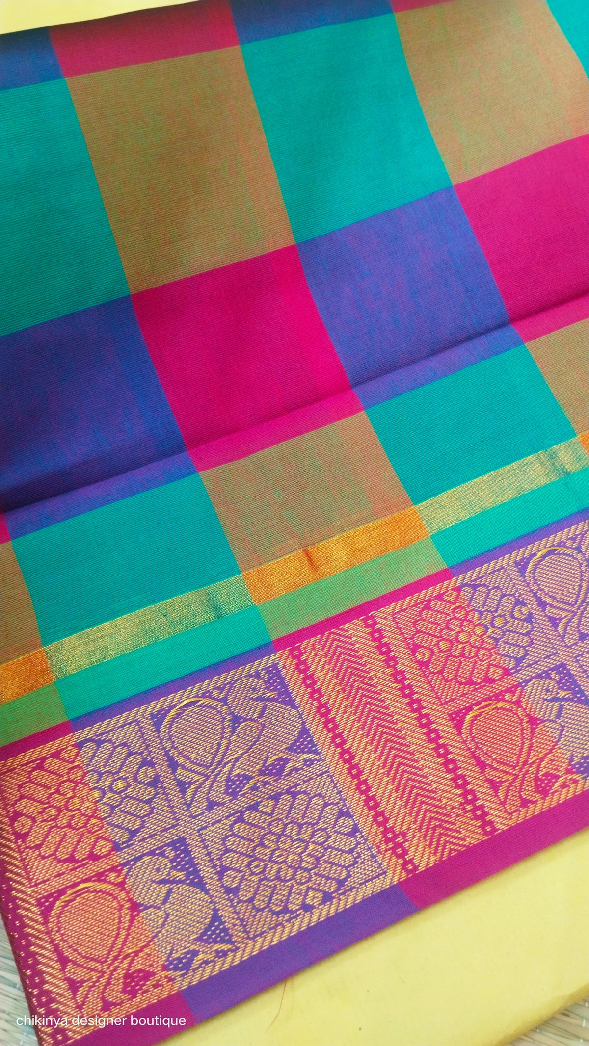 checked saree