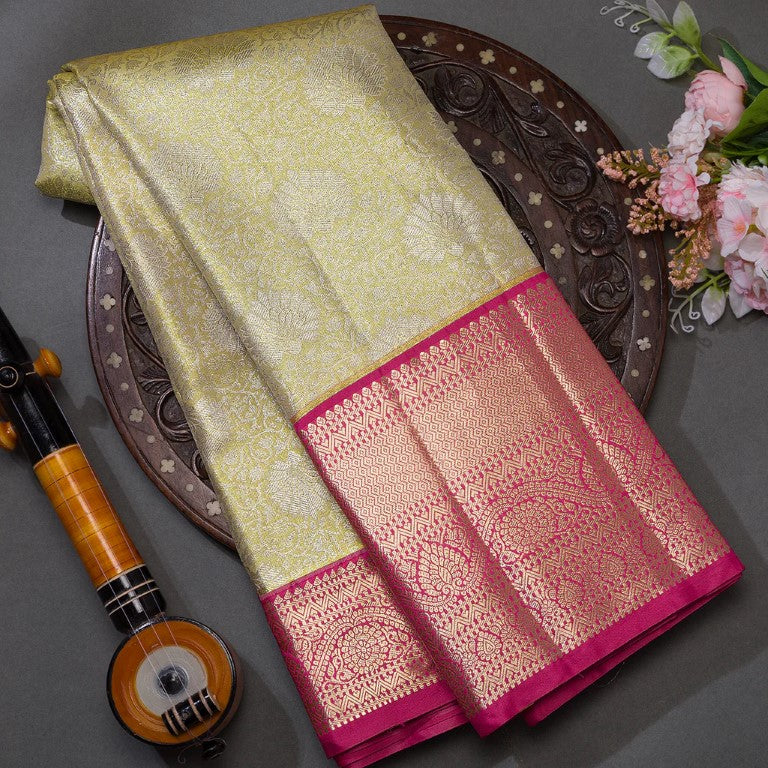 Women Silk Saree – Festive Glow