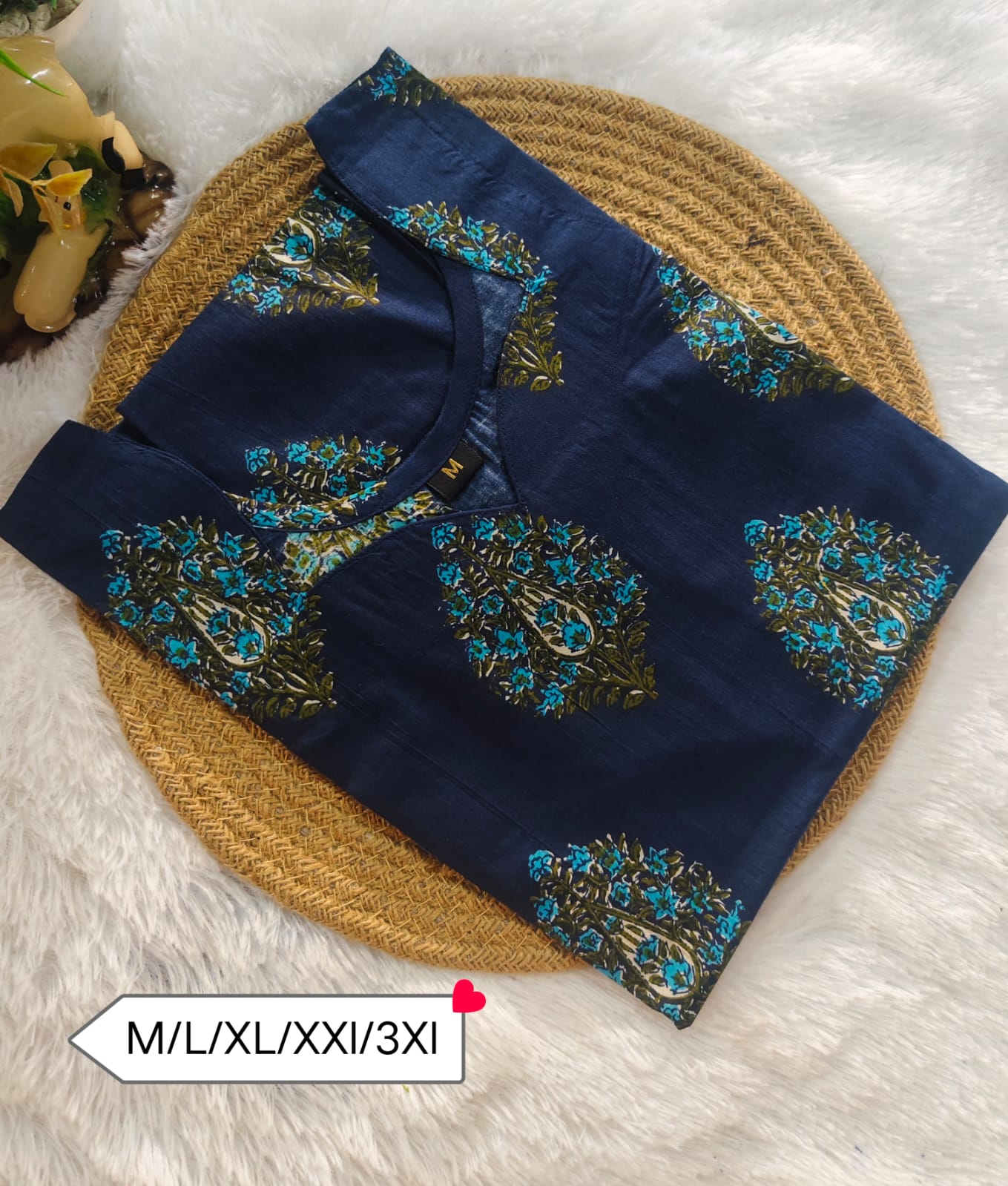 Women Kurti – Floral Comfort Fit